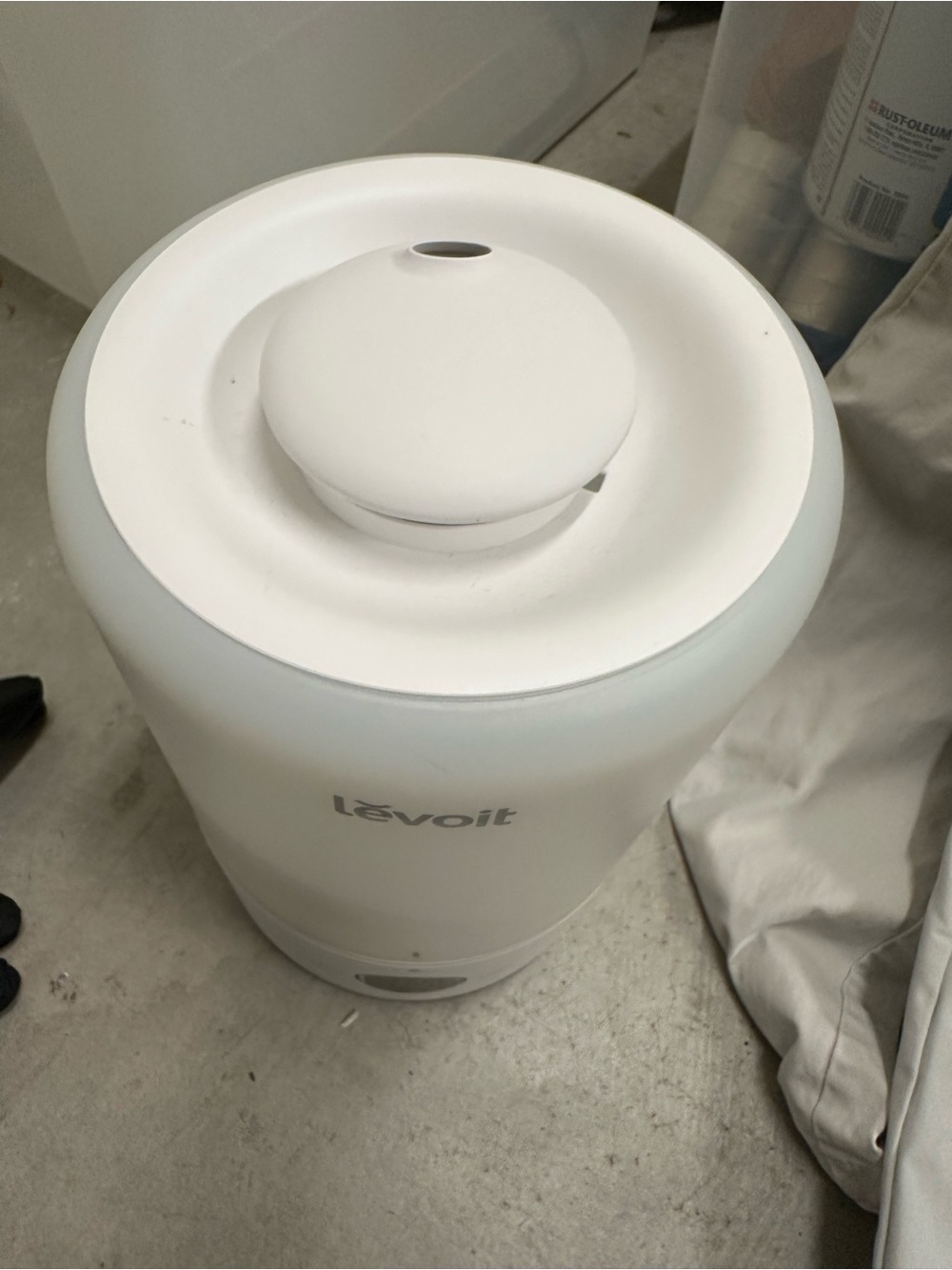 Levoit White Humidifier - Picture 4 of 5